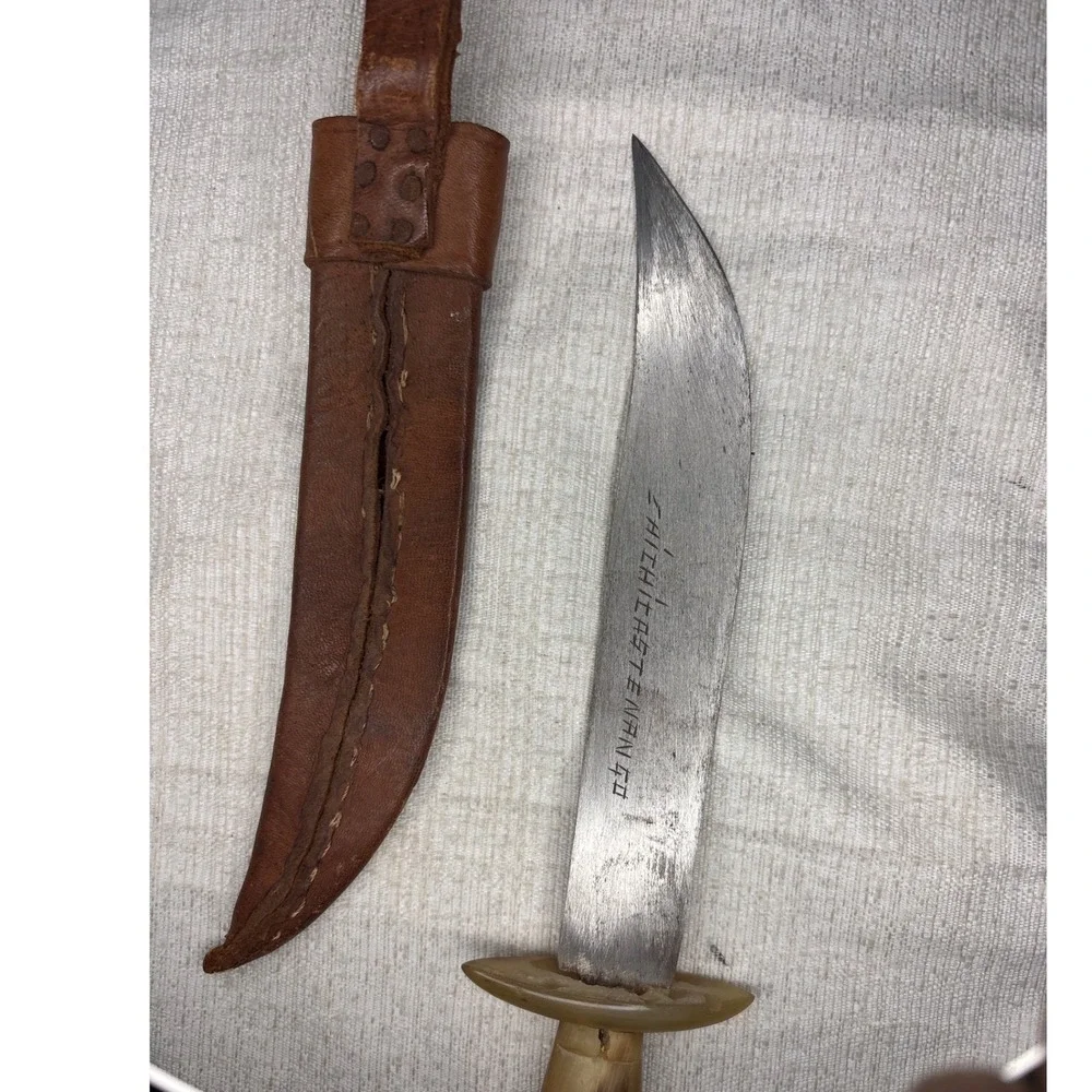 Vintage Tribal Horn Handle Dagger‎ Knife with Leather Sheath Collectible